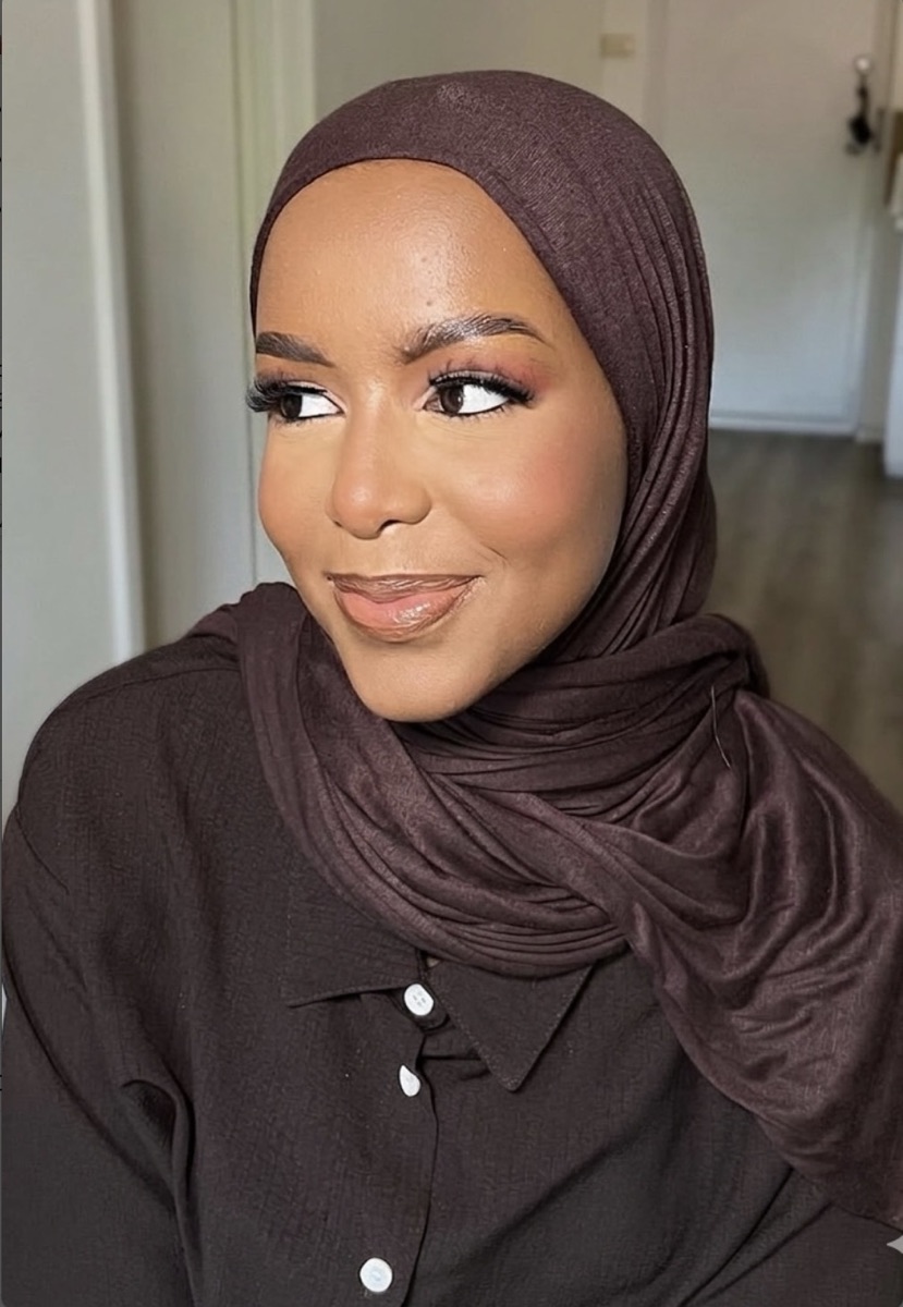 Soft Glam — Warm & radiant